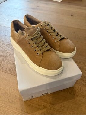 J/Slides NYC Dania Platform Sneakers Tan Suede | Size Women’s 8